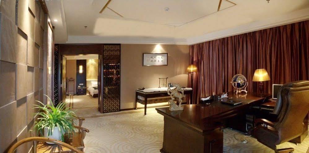 Phoenix Grand Hotel Phượng Hoàng cổ trấn Ngoại thất bức ảnh